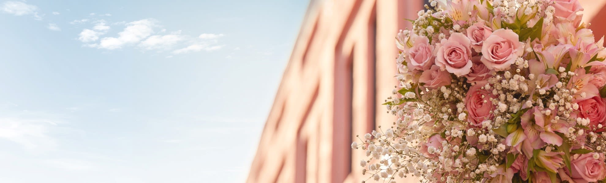 Flower Subscription with Free Delivery» NYC, DC & Nationwide UrbanStems